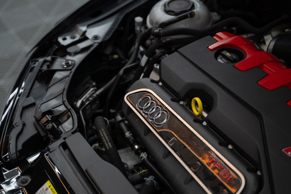 Audi A3 Limousine 2.5 TFSI RS 3 quattro Widebody / TTE700 / Full PPF / B&O / Pano / IPE Titanium uitlaat / VC / Custom RS3 VOL Stage 3