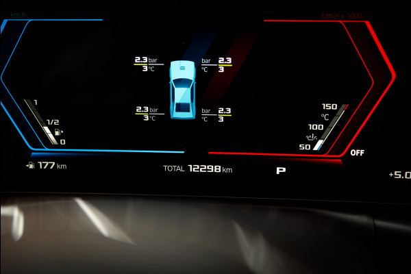 BMW 3 Serie M3 xDrive Competition / Frozen / Carbon / H&K / Laser / ACC / Curved display / Stoelverk. / Garantie
