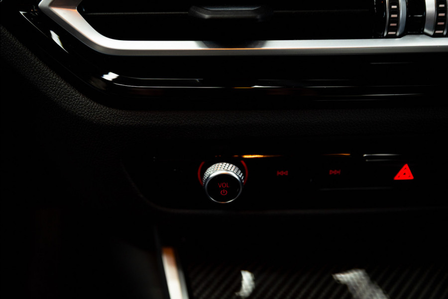 BMW 3 Serie M3 xDrive Competition / Frozen / Carbon / H&K / Laser / ACC / Curved display / Stoelverk. / Garantie