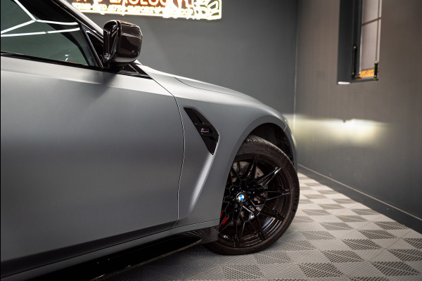 BMW 3 Serie M3 xDrive Competition / Frozen / Carbon / H&K / Laser / ACC / Curved display / Stoelverk. / Garantie