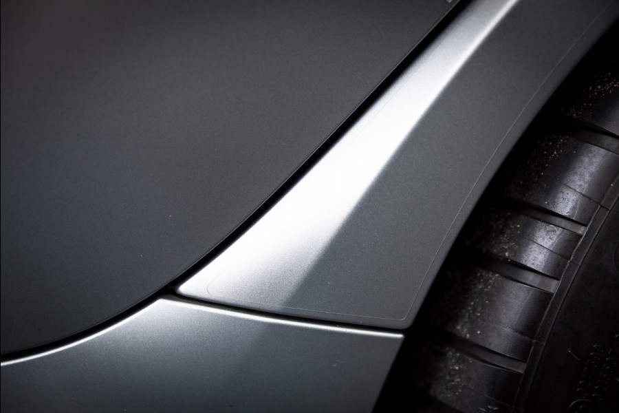 BMW 3 Serie M3 xDrive Competition / Frozen / Carbon / H&K / Laser / ACC / Curved display / Stoelverk. / Garantie