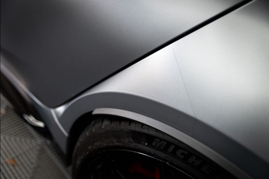 BMW 3 Serie M3 xDrive Competition / Frozen / Carbon / H&K / Laser / ACC / Curved display / Stoelverk. / Garantie