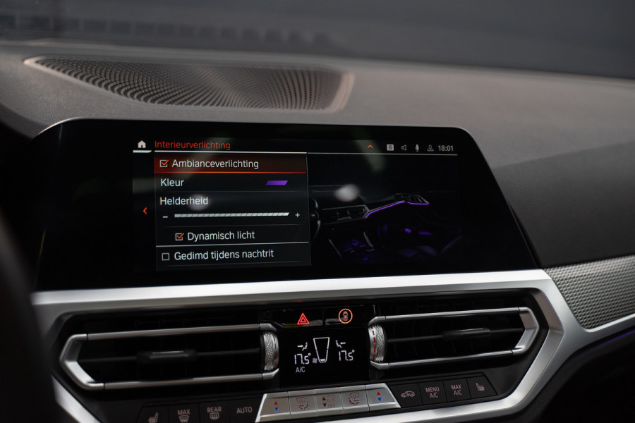 BMW 4 Serie Coupé M440i xDrive High Executive / Adaptive / Pano / 360 / Individual / Stoelverwarming / Memory / Carplay