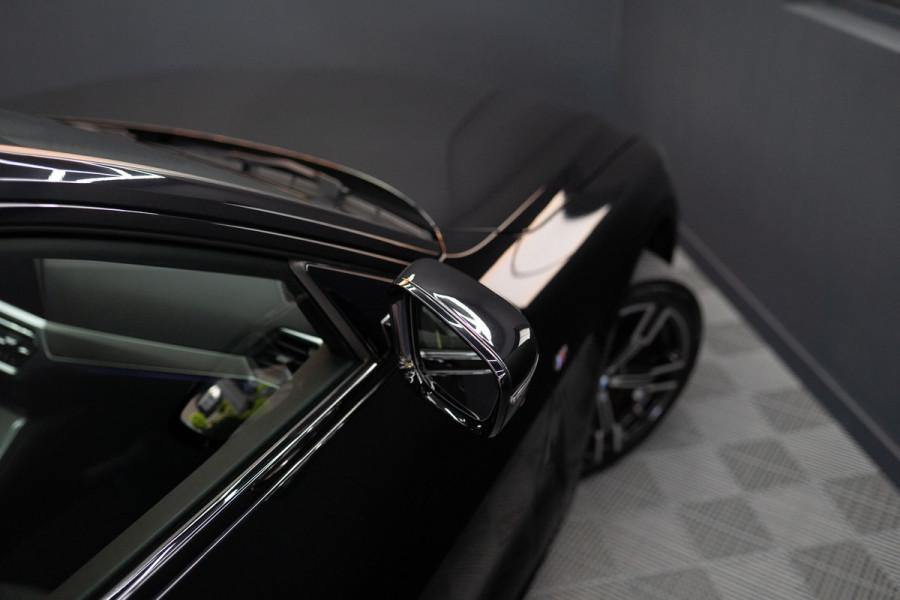 BMW 4 Serie Coupé M440i xDrive High Executive / Adaptive / Pano / 360 / Individual / Stoelverwarming / Memory / Carplay