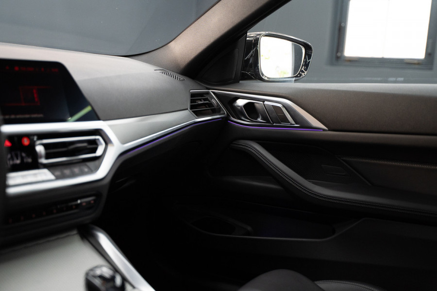 BMW 4 Serie Coupé M440i xDrive High Executive / Adaptive / Pano / 360 / Individual / Stoelverwarming / Memory / Carplay