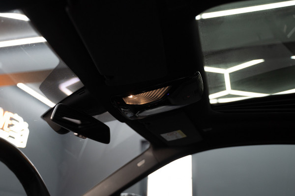 BMW 4 Serie Coupé M440i xDrive High Executive / Adaptive / Pano / 360 / Individual / Stoelverwarming / Memory / Carplay