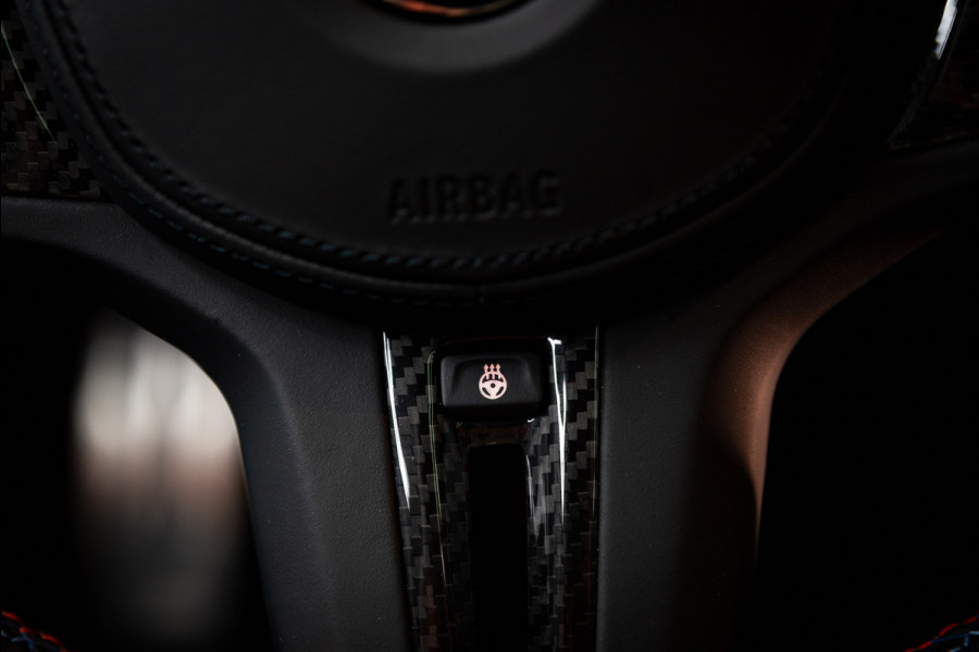 BMW 3 Serie M3 xDrive Competition / M-perf.parts / Pano / Carbon / Stoelverk. / H&k / HuD / Individual