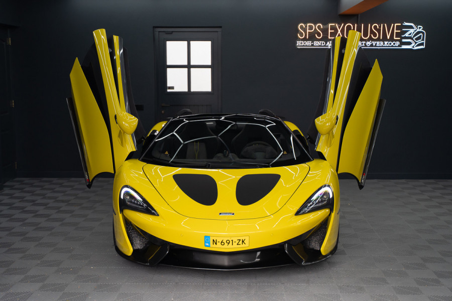 McLaren 570S Spider 570S / Lift / Keramisch / Novitec / Elite paint / Memory / Bowers & Wilkins / Soft close / Camera / LoJack Launch Edition Spider