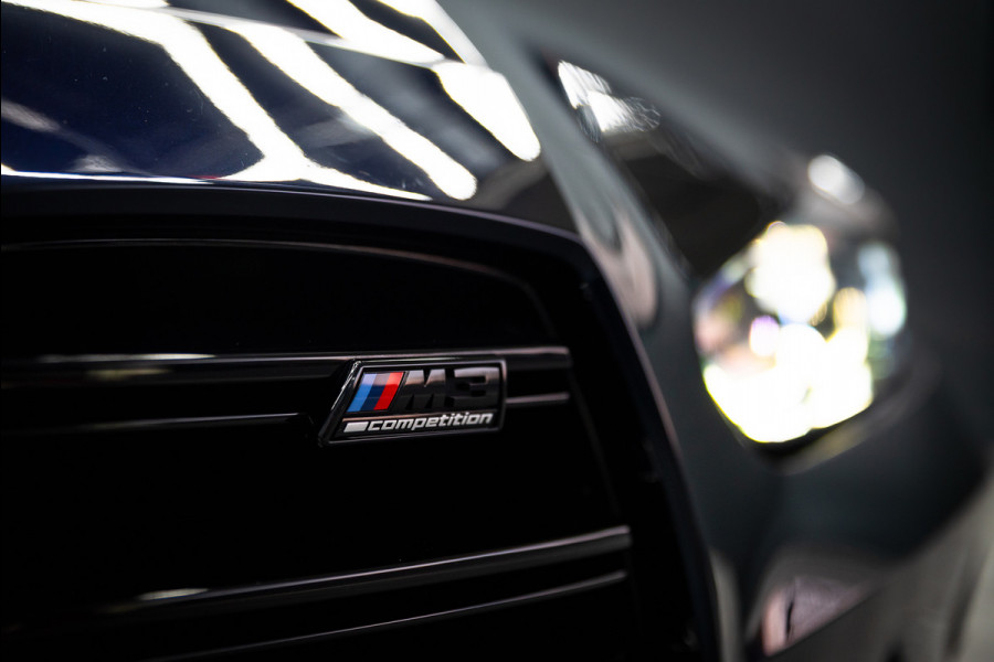 BMW 3 Serie M3 xDrive Competition / M-perf.parts / Pano / Carbon / Stoelverk. / H&k / HuD / Individual