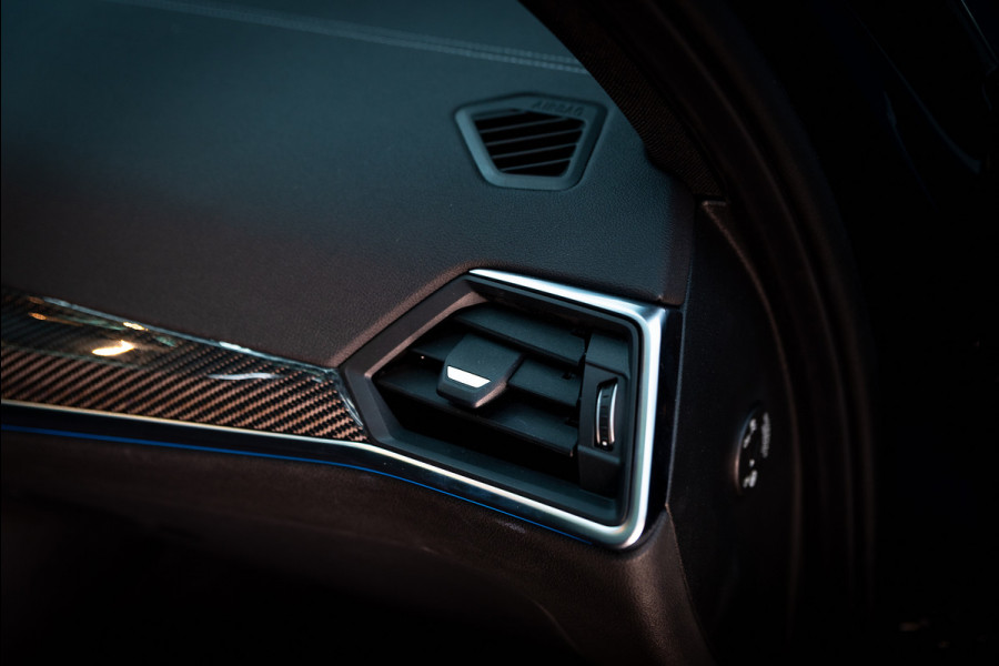 BMW 3 Serie M3 xDrive Competition / M-perf.parts / Pano / Carbon / Stoelverk. / H&k / HuD / Individual