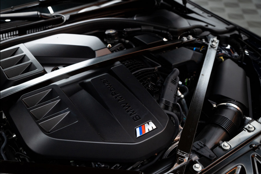 BMW 3 Serie M3 xDrive Competition / M-perf.parts / Pano / Carbon / Stoelverk. / H&k / HuD / Individual