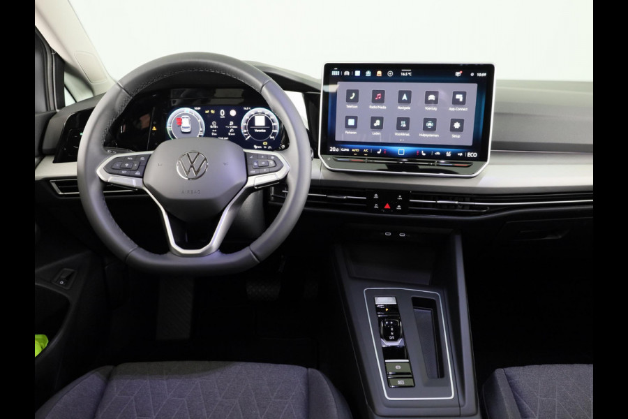 Volkswagen Golf Life Edition 1.5 eHybrid 150 kW / 204 PK Hatchback