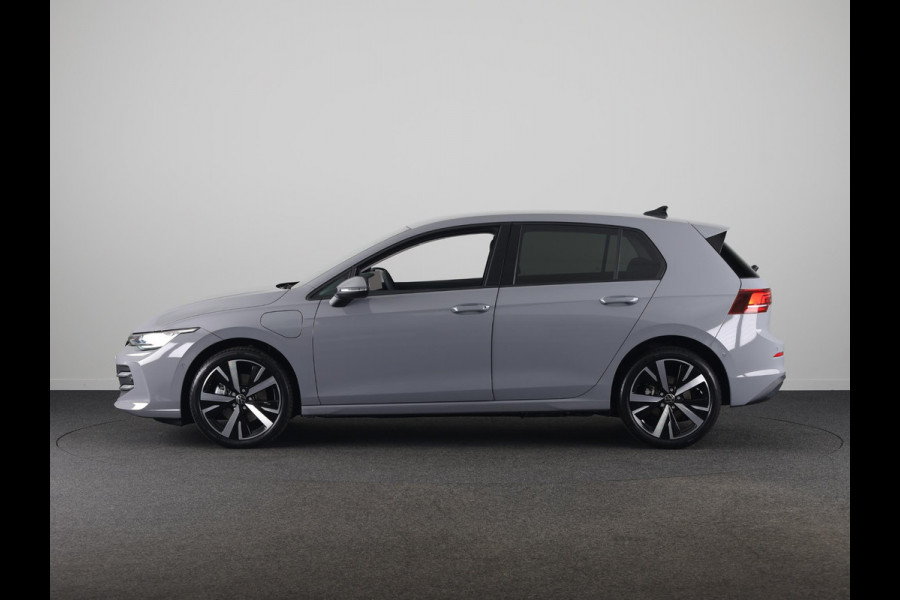 Volkswagen Golf Life Edition 1.5 eHybrid 150 kW / 204 PK Hatchback