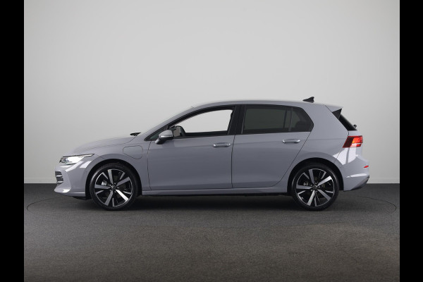 Volkswagen Golf Life Edition 1.5 eHybrid 150 kW / 204 PK Hatchback