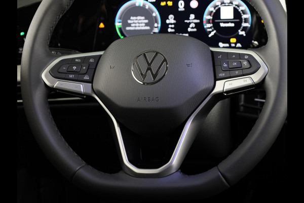 Volkswagen Golf Life Edition 1.5 eHybrid 150 kW / 204 PK Hatchback