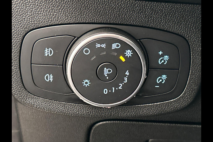 Ford Fiesta 1.0 EcoBoost Vignale Carplay Panorma-dak Stoel/Stuur Verwarming Cruise Climate Control Camera