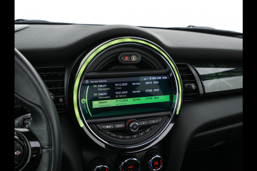 MINI Mini Electric Yours 33 kWh [ 3-Fase ] { SOH 100% } (INCL-BTW ) Aut.* HEATPUMP | PANO | LEATHER | DIGI-COCKPIT | HEAD-UP | FULL-LED | NAVI-FULLMAP | HEATED-SPORTSEATS | DAB | CRUISE | HARMAN/KARDON | CAMERA | KEYLESS | AMBIENTLIGHT | 17"ALU*