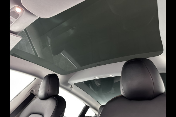 Tesla Model 3 Long Range AWD 75 kWh [ 3-Fase ] {SOH-87%} (INCL-BTW) Aut. *PANO | AUTO-PILOT | LEATHER | KEYLESS | FULL-LED | MEMORY-PACK | TOP-VIEW | DAB | CARPLAY | DIGI-COCKPIT | LANE-ASSIST | COMFORT-SEATS | 18"ALU*