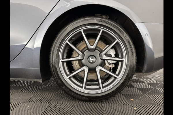 Tesla Model 3 Long Range AWD 75 kWh [ 3-Fase ] {SOH-87%} (INCL-BTW) Aut. *PANO | AUTO-PILOT | LEATHER | KEYLESS | FULL-LED | MEMORY-PACK | TOP-VIEW | DAB | CARPLAY | DIGI-COCKPIT | LANE-ASSIST | COMFORT-SEATS | 18"ALU*