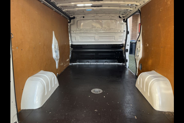 Opel Vivaro 1.6 CDTI 126pk E6 L2 Edition 3 Zits BPM Vrij! Lease €251 p/m, Trekhaak, Inrichting, Airco, Navi, PDC, Cruise controle, Onderhoudshistorie aanwezig