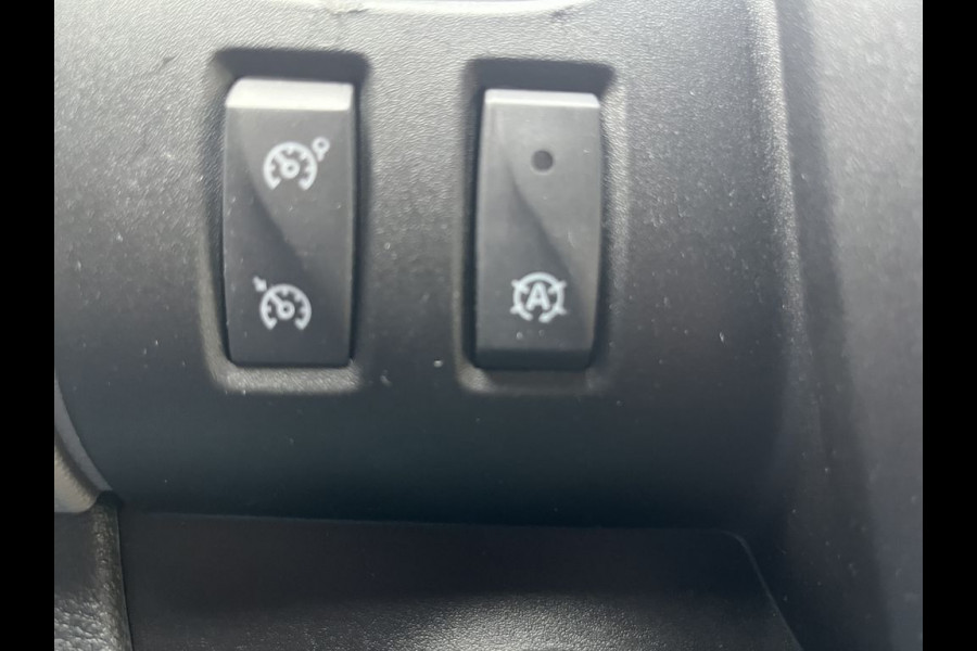 Renault Trafic 1.6 dCi 126pk E6 Comfort 3-zits BPM Vrij! Lease €296 p/m, Airco, Trekhaak, PDC, 2x Schuifdeur, Cruise controle, Onderhoudshistorie aanwezig