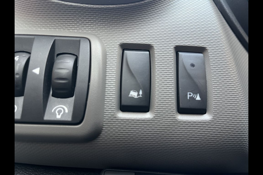 Renault Trafic 1.6 dCi 126pk E6 Comfort 3-zits BPM Vrij! Lease €296 p/m, Airco, Trekhaak, PDC, 2x Schuifdeur, Cruise controle, Onderhoudshistorie aanwezig