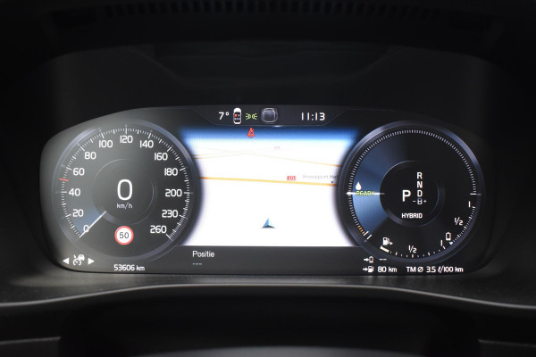 Volvo XC40 T5 262PK Automaat Recharge Inscription / Navigatie / Adaptive Cruise Control / Stuur- & Stoelverwarming / Elektrische achterklep / Achteruitrijcamera / Trekhaak / 19" velgen