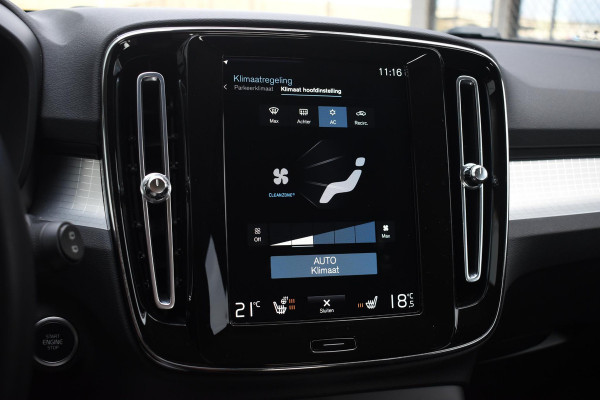 Volvo XC40 T5 262PK Automaat Recharge Inscription / Navigatie / Adaptive Cruise Control / Stuur- & Stoelverwarming / Elektrische achterklep / Achteruitrijcamera / Trekhaak / 19" velgen