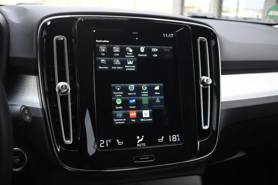 Volvo XC40 T5 262PK Automaat Recharge Inscription / Navigatie / Adaptive Cruise Control / Stuur- & Stoelverwarming / Elektrische achterklep / Achteruitrijcamera / Trekhaak / 19" velgen