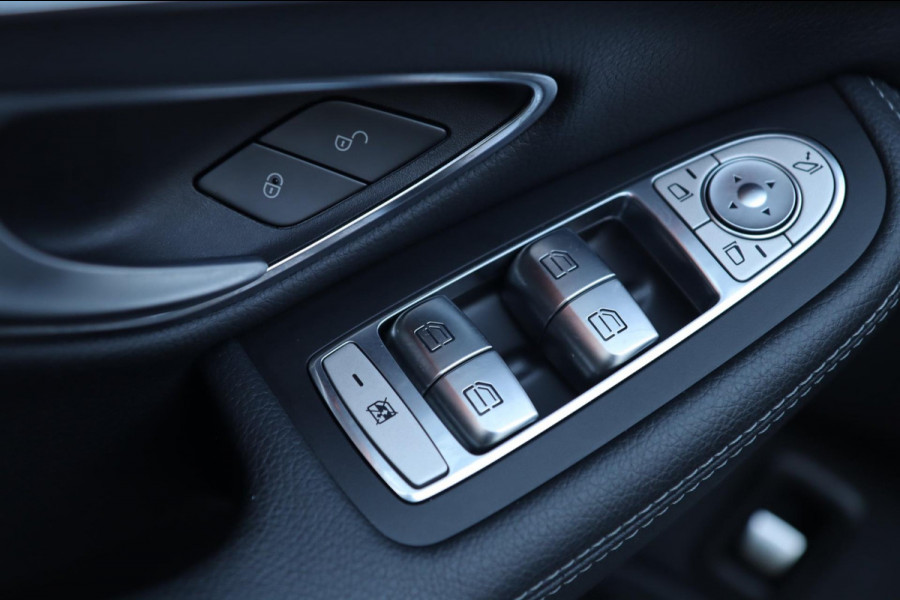 Mercedes-Benz C-Klasse 250 AMG / DODEHOEK / 360 / BURMESTER / DEALER SERVICE