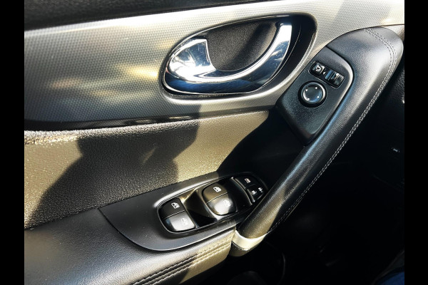 Nissan QASHQAI 1.2 Tekna 3d cam_Navi_Trekh_Pano_Leder_Dealer onderhouden