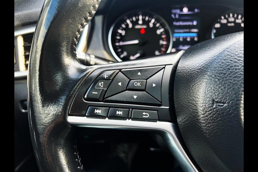 Nissan QASHQAI 1.2 Tekna 3d cam_Navi_Trekh_Pano_Leder_Dealer onderhouden