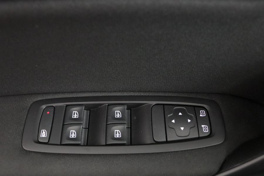 Renault Mégane Estate 1.3 TCe 140 Equilibre|Keyless|PDC|Climate|Navigatie