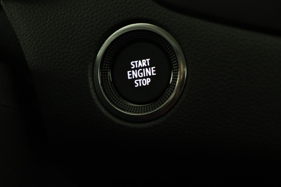 Renault Mégane Estate 1.3 TCe 140 Equilibre|Keyless|PDC|Climate|Navigatie