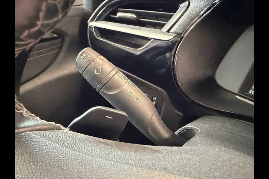 Opel Corsa 1.2 Elegance AUT. NAVIGATIE APPLE CARPLAY STOELVERWARMING PDC AUX USB CRUISE LANE ASSIST VIRTUAL COCKPIT