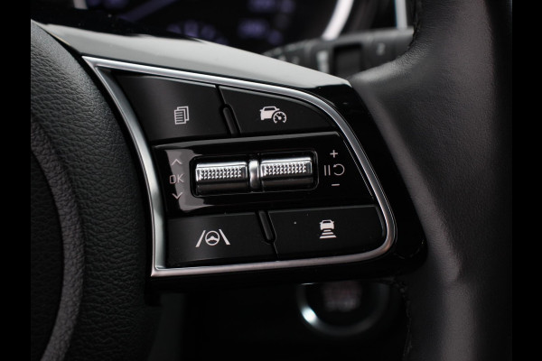 Kia Ceed Sportswagon 1.6 GDI PHEV DynamicLine Climate control | Adaptieve cruise control | Stuur verwarming | Stoel verwarming | Parkeersensoren | Achteruitrijcamera | Apple Carplay/ Android Auto