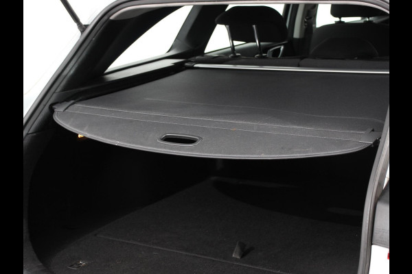 Kia Ceed Sportswagon 1.6 GDI PHEV DynamicLine Climate control | Adaptieve cruise control | Stuur verwarming | Stoel verwarming | Parkeersensoren | Achteruitrijcamera | Apple Carplay/ Android Auto