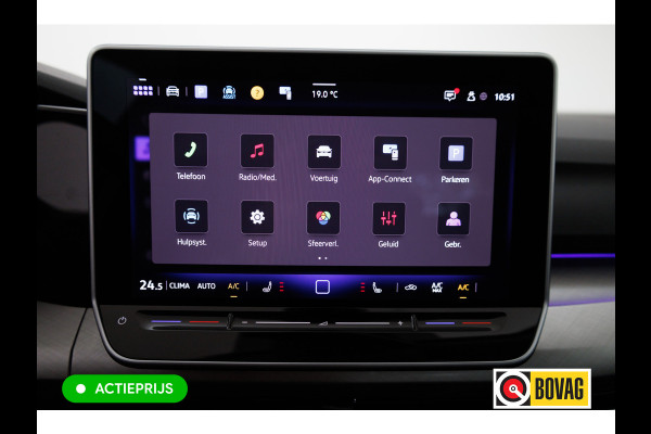 Volkswagen Golf 1.5 TSI Bus. Comf. Ed. 116 PK | Stoel & Stuurverw. | App. connect | Adap. Cruise | Extra getint glas v/a b-stijl | PDC V+ A | Draadloze tel. lader | All season banden