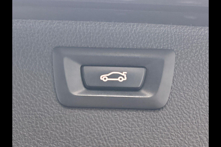 BMW 3 Serie Touring 320i Edition M Sport Shadow Executive | Origineel Nederlands | Leder Camera Lane Assist Stoelverwarming