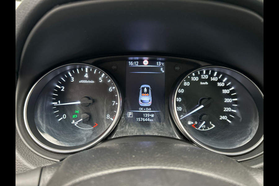 Nissan QASHQAI 1.2 Tekna Leder Navigatie Panoramadak Stoelverwarming Keyless Lane Assist Trekhaak Cruise Climate Control