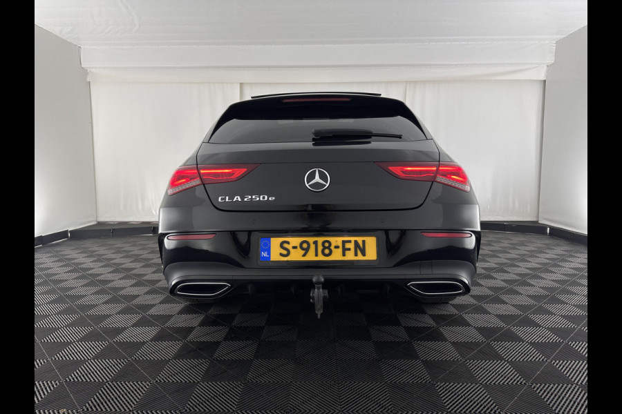 Mercedes-Benz CLA-Klasse Shooting Brake 250 e AMG Line ( Plug-in ) (INCL.BTW) *PANO | LEATHER-MICROFIBRE | MULTIBEAM-LED | AMBIENT-LIGT | BLIND-SPOT | HEATED-SPORTSEATS | WIDE-SCREEN-DIGICOCKPIT | DAB+ | NAVI-FULLMAP | CAMERA | PRIVACY-GLASS | TOWBAR | 19''A