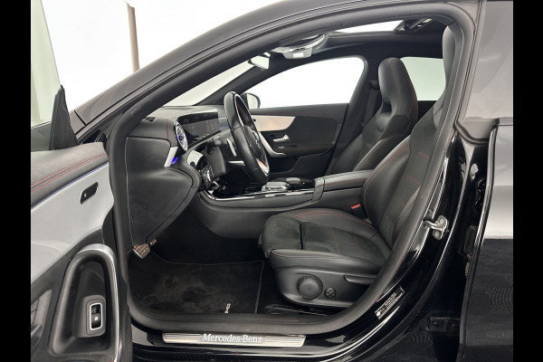 Mercedes-Benz CLA-Klasse Shooting Brake 250 e AMG Line ( Plug-in ) (INCL.BTW) *PANO | LEATHER-MICROFIBRE | MULTIBEAM-LED | AMBIENT-LIGT | BLIND-SPOT | HEATED-SPORTSEATS | WIDE-SCREEN-DIGICOCKPIT | DAB+ | NAVI-FULLMAP | CAMERA | PRIVACY-GLASS | TOWBAR | 19''A