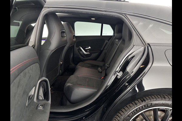 Mercedes-Benz CLA-Klasse Shooting Brake 250 e AMG Line ( Plug-in ) (INCL.BTW) *PANO | LEATHER-MICROFIBRE | MULTIBEAM-LED | AMBIENT-LIGT | BLIND-SPOT | HEATED-SPORTSEATS | WIDE-SCREEN-DIGICOCKPIT | DAB+ | NAVI-FULLMAP | CAMERA | PRIVACY-GLASS | TOWBAR | 19''A