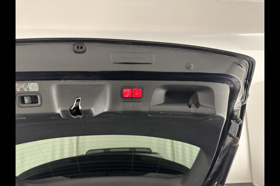 Mercedes-Benz CLA-Klasse Shooting Brake 250 e AMG Line ( Plug-in ) (INCL.BTW) *PANO | LEATHER-MICROFIBRE | MULTIBEAM-LED | AMBIENT-LIGT | BLIND-SPOT | HEATED-SPORTSEATS | WIDE-SCREEN-DIGICOCKPIT | DAB+ | NAVI-FULLMAP | CAMERA | PRIVACY-GLASS | TOWBAR | 19''A