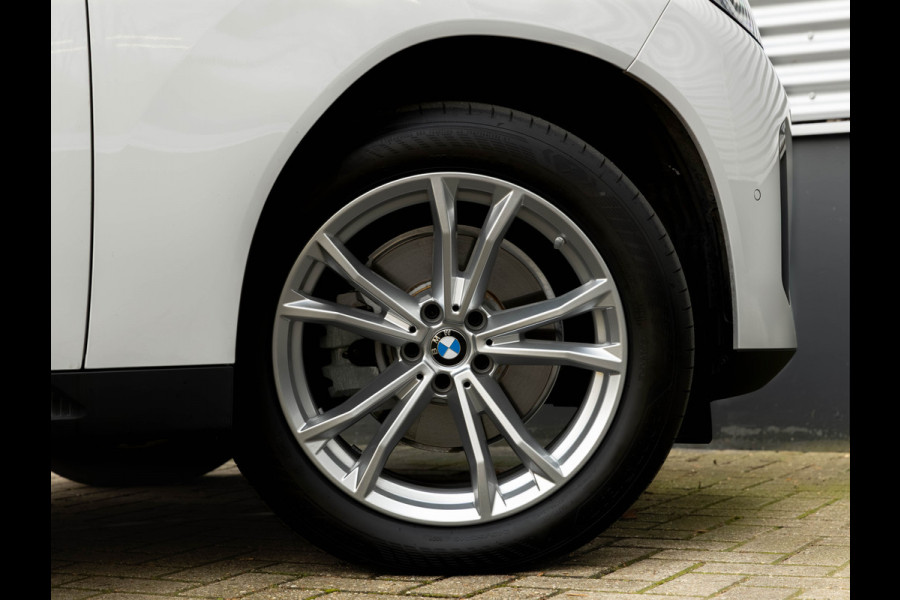 BMW X3 30e xDrive - Memoryzetel - Camera - ACC - Head-Up