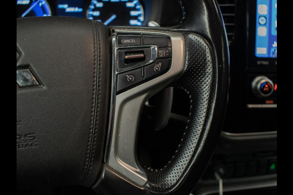 Mitsubishi Outlander 2.4 PHEV Sport (APPLE CARPLAY,NAVI,CAMERA,CLIMATE,CRUISE,STOELVERWARMING,LED,GETINT,TREKHAAK,LM VELGEN)