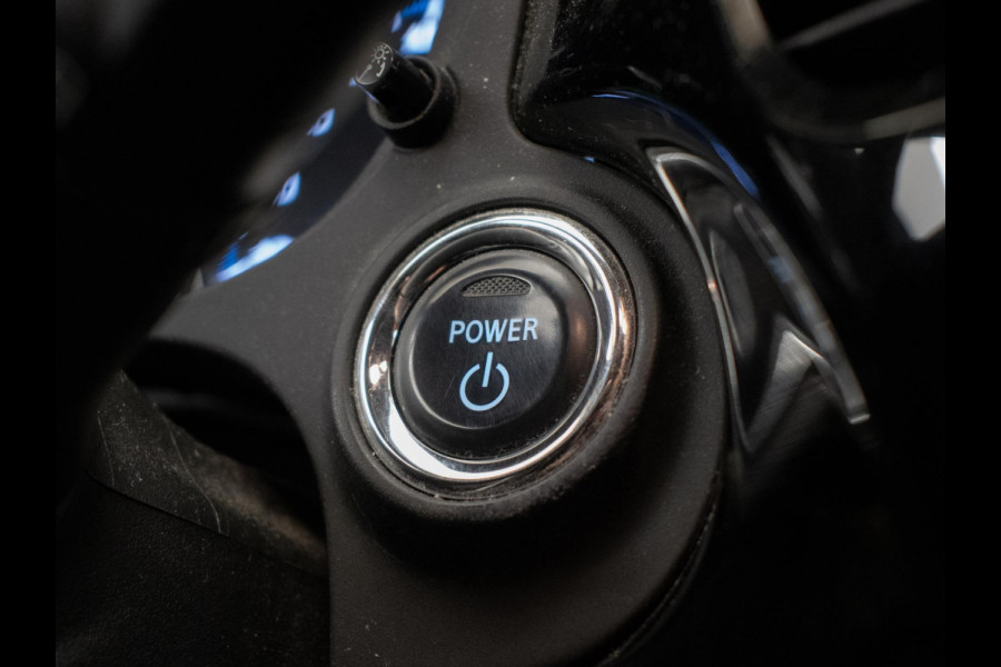 Mitsubishi Outlander 2.4 PHEV Sport (APPLE CARPLAY,NAVI,CAMERA,CLIMATE,CRUISE,STOELVERWARMING,LED,GETINT,TREKHAAK,LM VELGEN)