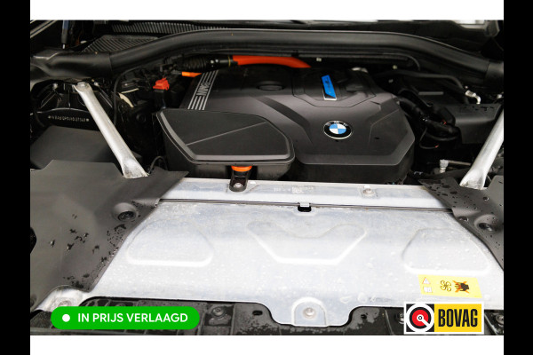 BMW X3 xDrive30e 293 PK automaat | LCI FACELIFT | Elec. trekhaak | Panoramadak | Stoel- & stuurverw. | Elec. klep, Navigatie, App. connect