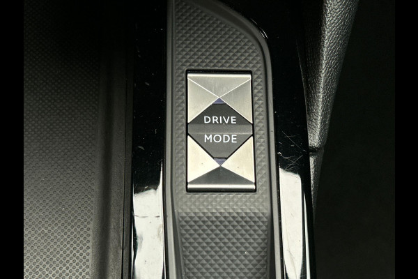 DS DS 3 Crossback 1.2 PureTech Performance Line | Trekhaak | Rondomzicht/Camera | Origineel NL