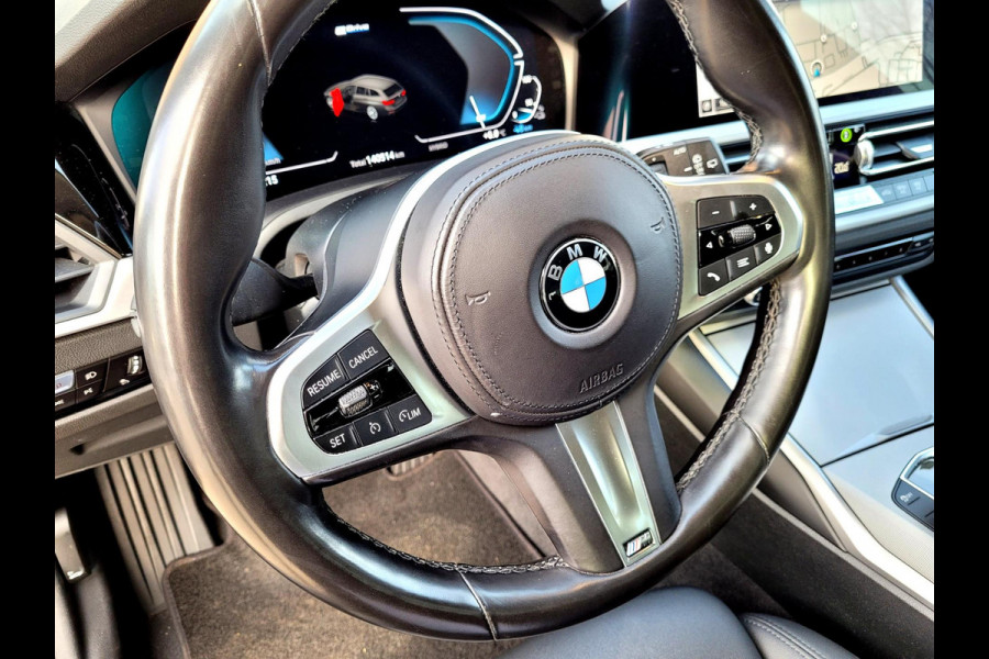 BMW 3 Serie Touring 330e 292PK Camera. Trekhaak, M-stuur, Carplay, DAB